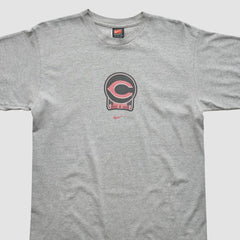 Cincinnati Reds Nike 2000s T-shirt - Heather Gray - Vintage - Nike Lifestyle