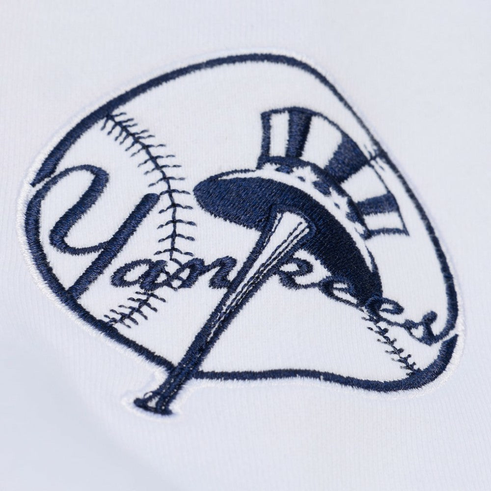 New York Yankees Mitchell & Ness Arctic Fleece Sweatshirt - White - Mitchell & Ness Online