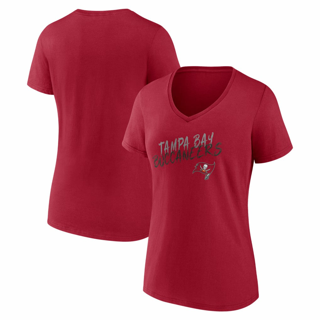 Tampa Bay Buccaneers Women's Hustle V-Neck T-Shirt Red