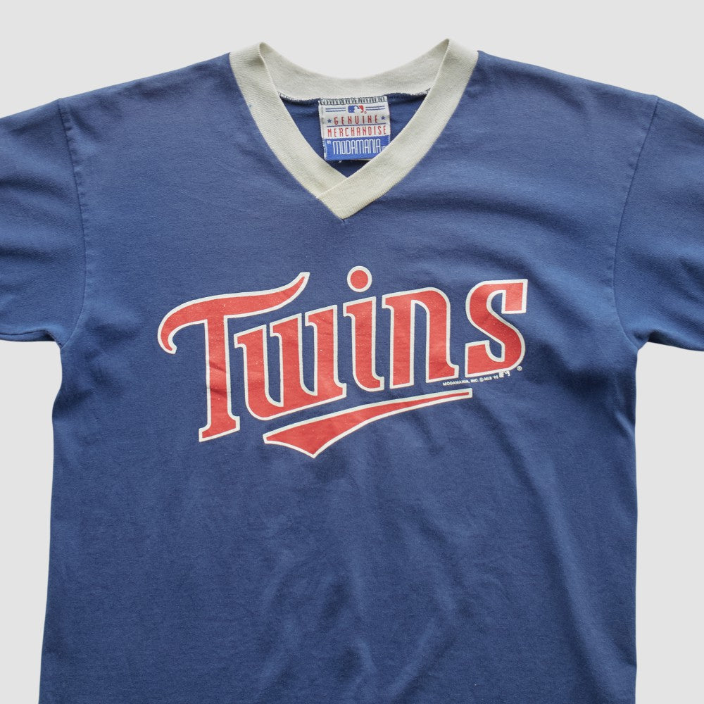 Minnesota Twins MLB Genuine Merchandise 90s T-shirt - Blue - XXVintage - Fanatics Online