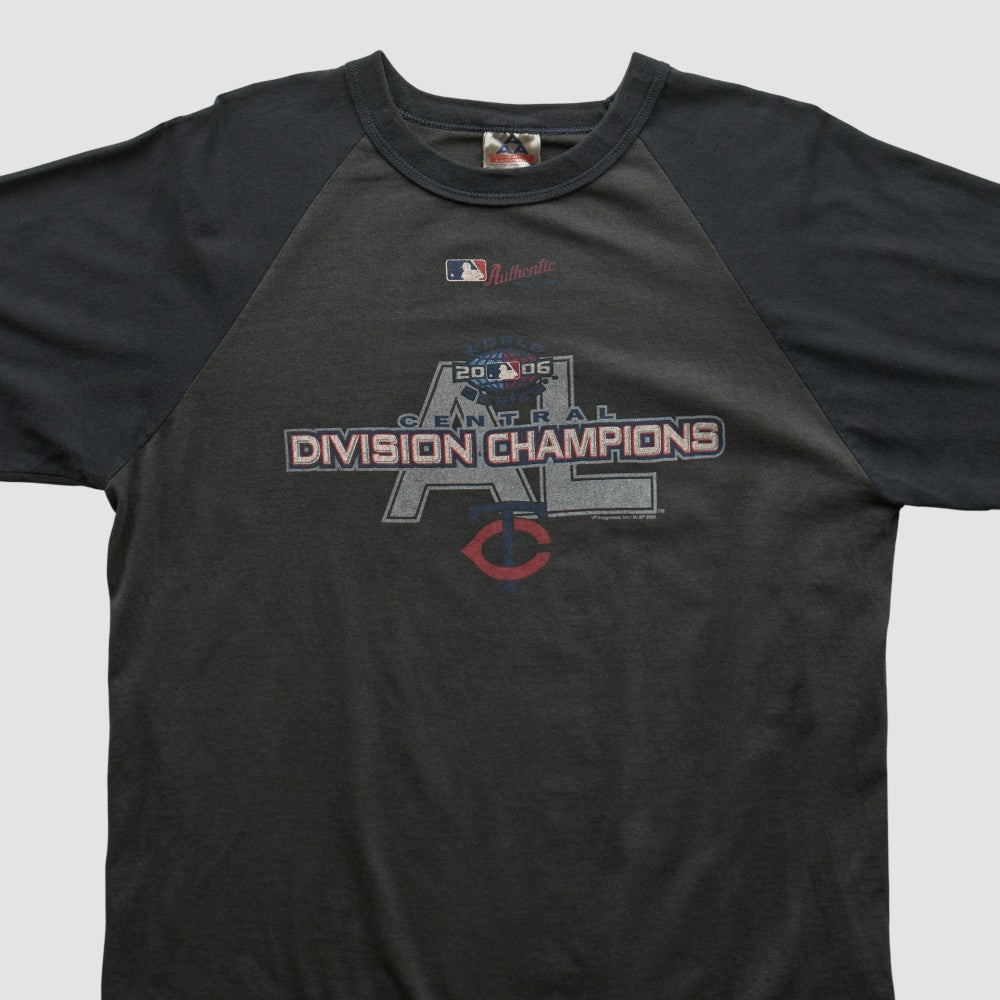 Minnesota Twins Alstyle Apparel 2006 T-shirt - Charcoal - Vintage - Fanatics Discount