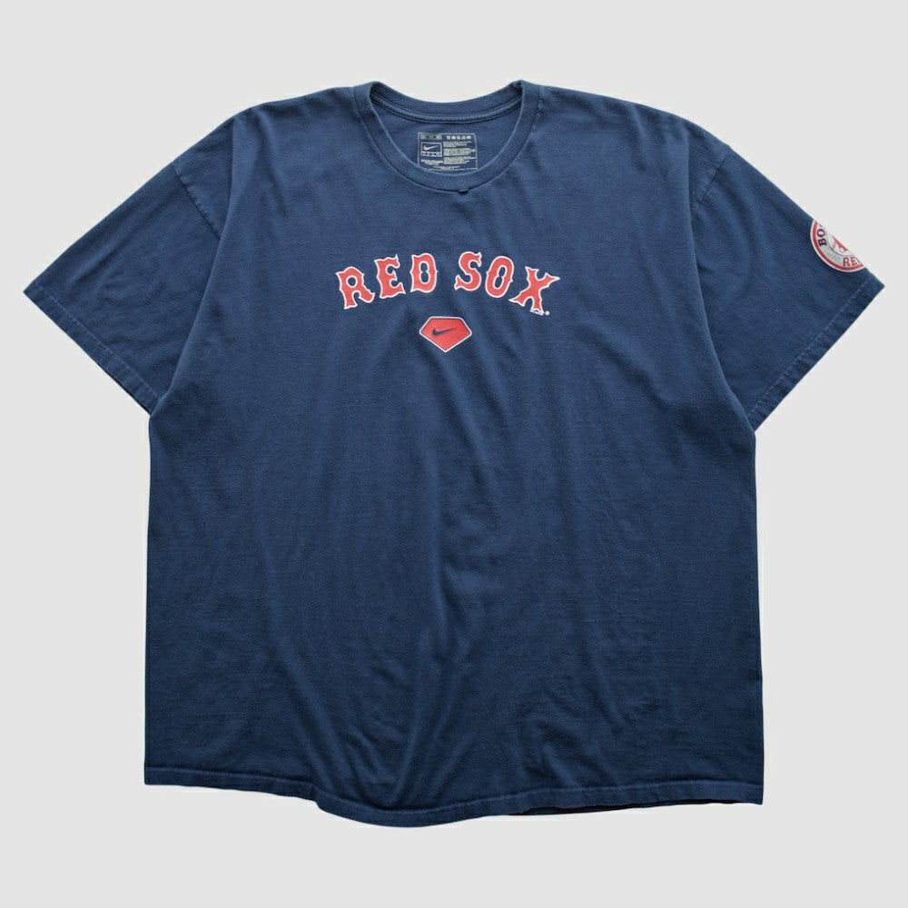 Boston Red Sox Nike 2000s T-shirt - Navy - 2XVintage - Nike Sale