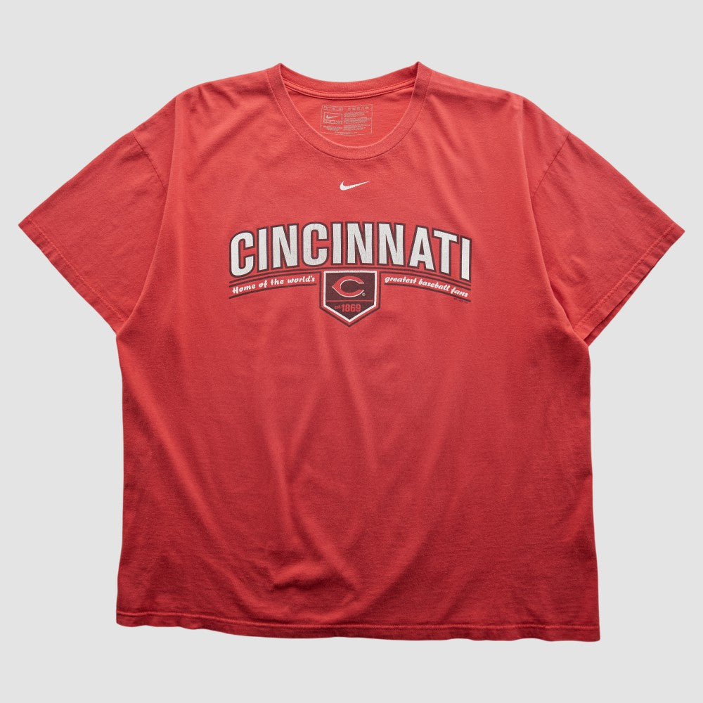 Cincinnati Reds Nike 2000s T-shirt - Red - Vintage - Nike Discount