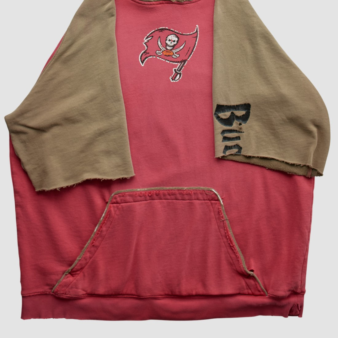 Fanatics Tampa Bay Buccaneers Reebok 2000s Hooded Pullover Sweatshirt Red Vintage