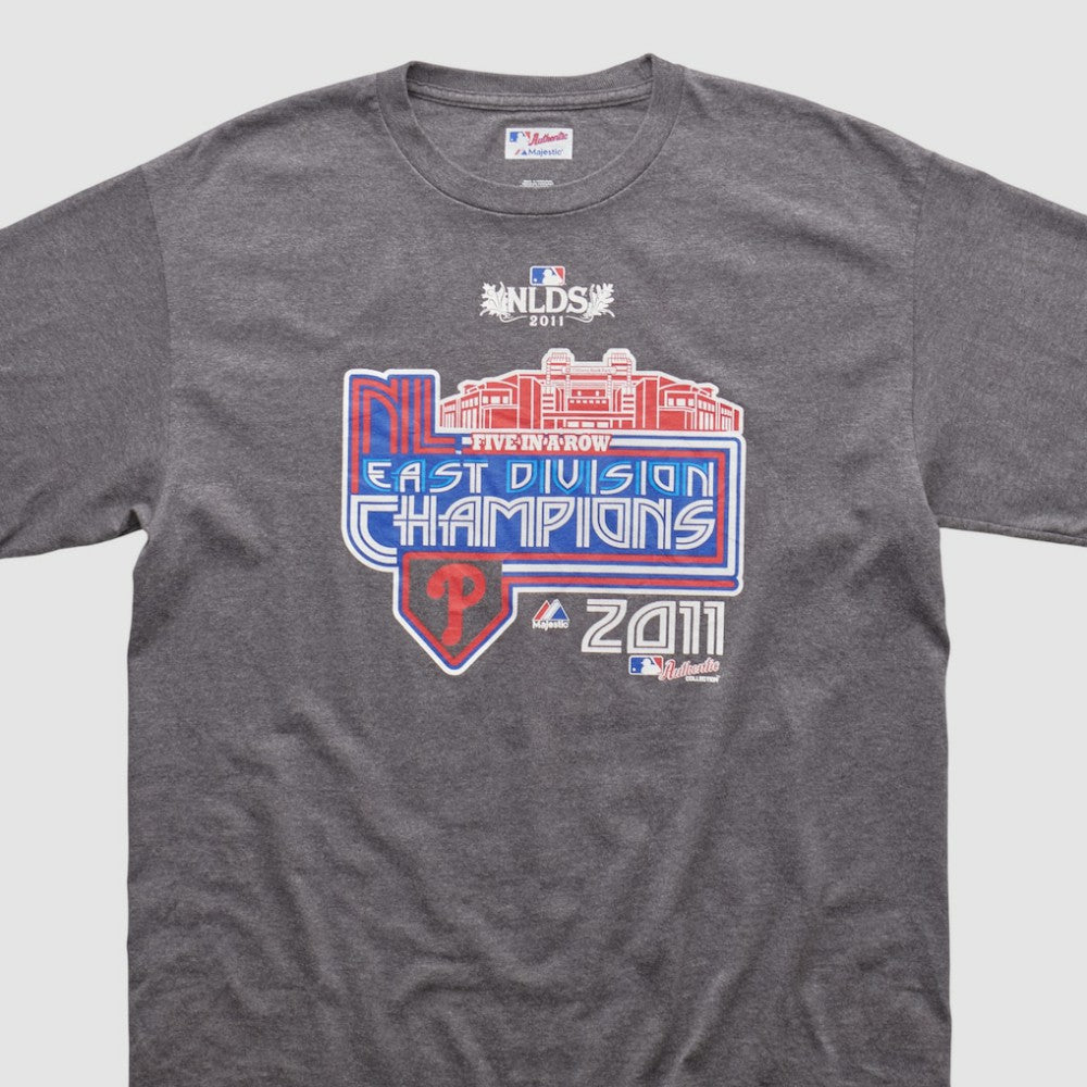 Philadelphia Phillies Majestic 2011 T-shirt - Heather Gray - Vintage - Fanatics Discount