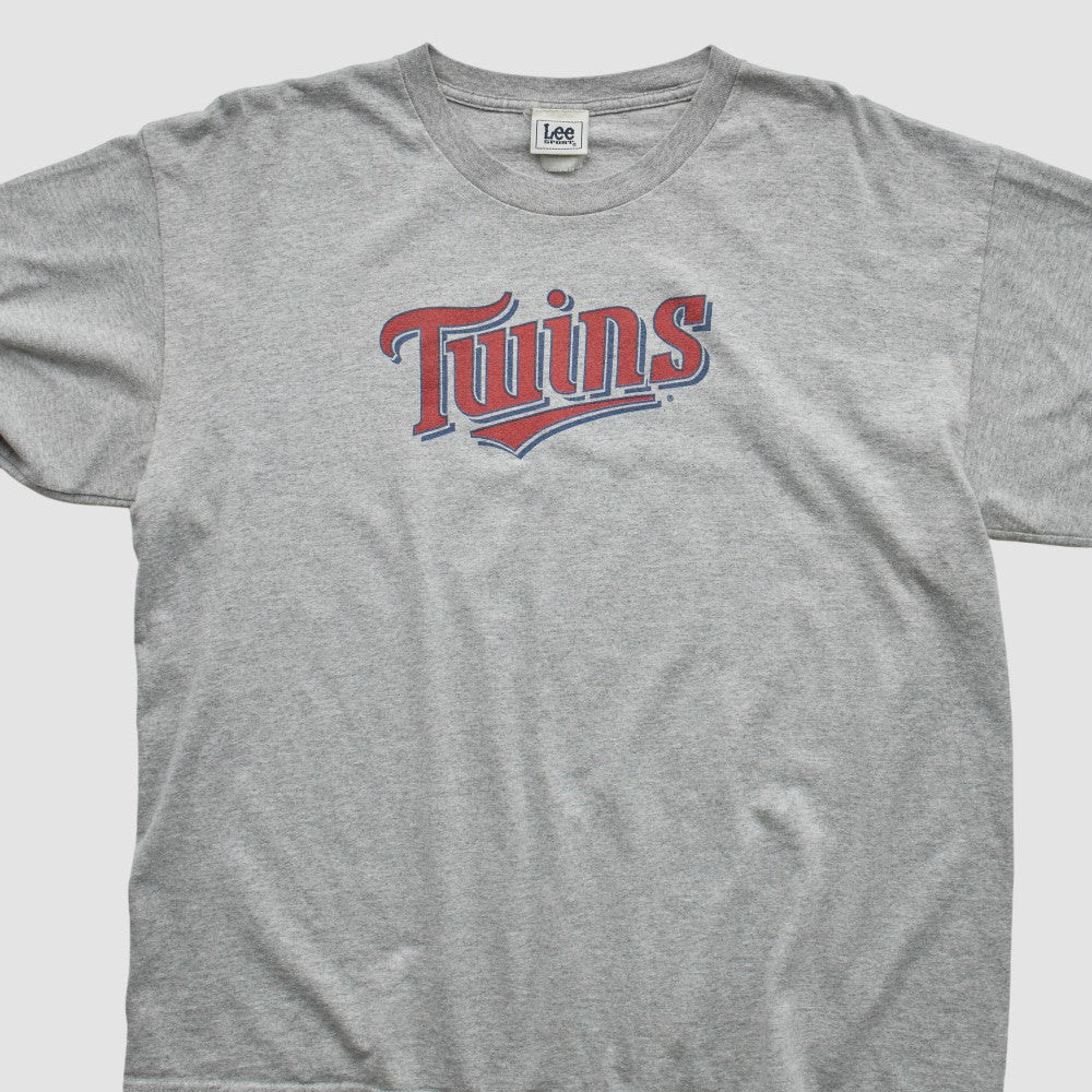 Minnesota Twins Lee Apparel 2000s Long Sleeve T-shirt - Heather Gray - Vintage - Fanatics Online