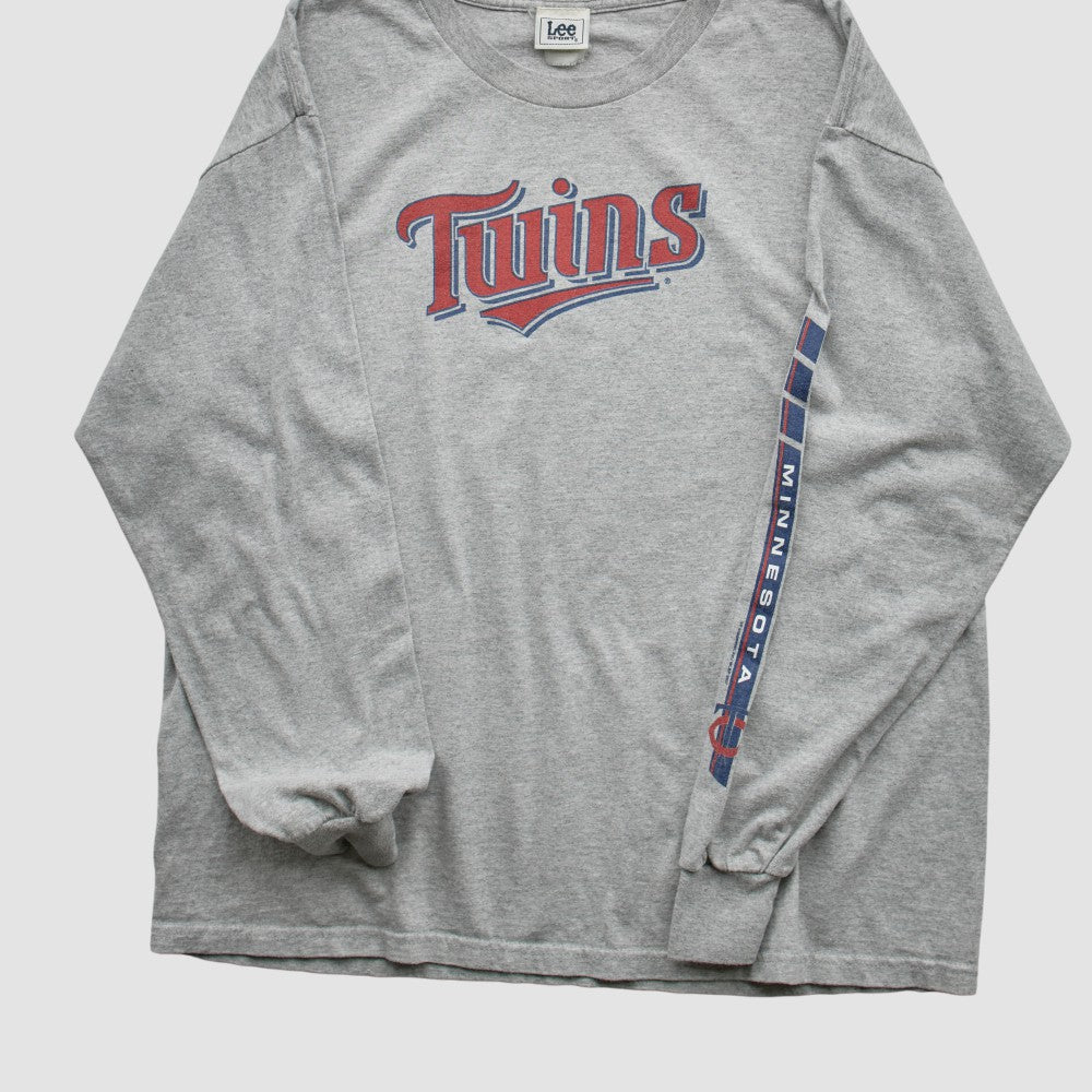 Minnesota Twins Lee Apparel 2000s Long Sleeve T-shirt - Heather Gray - Vintage - Fanatics Online