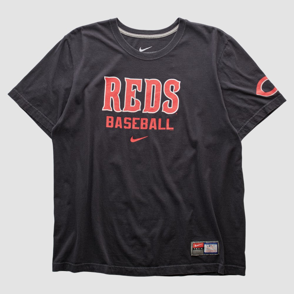 Cincinnati Reds Nike 2010s T-shirt - Black - Vintage - Nike Lifestyle