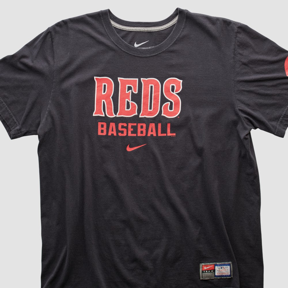 Cincinnati Reds Nike 2010s T-shirt - Black - Vintage - Nike Lifestyle