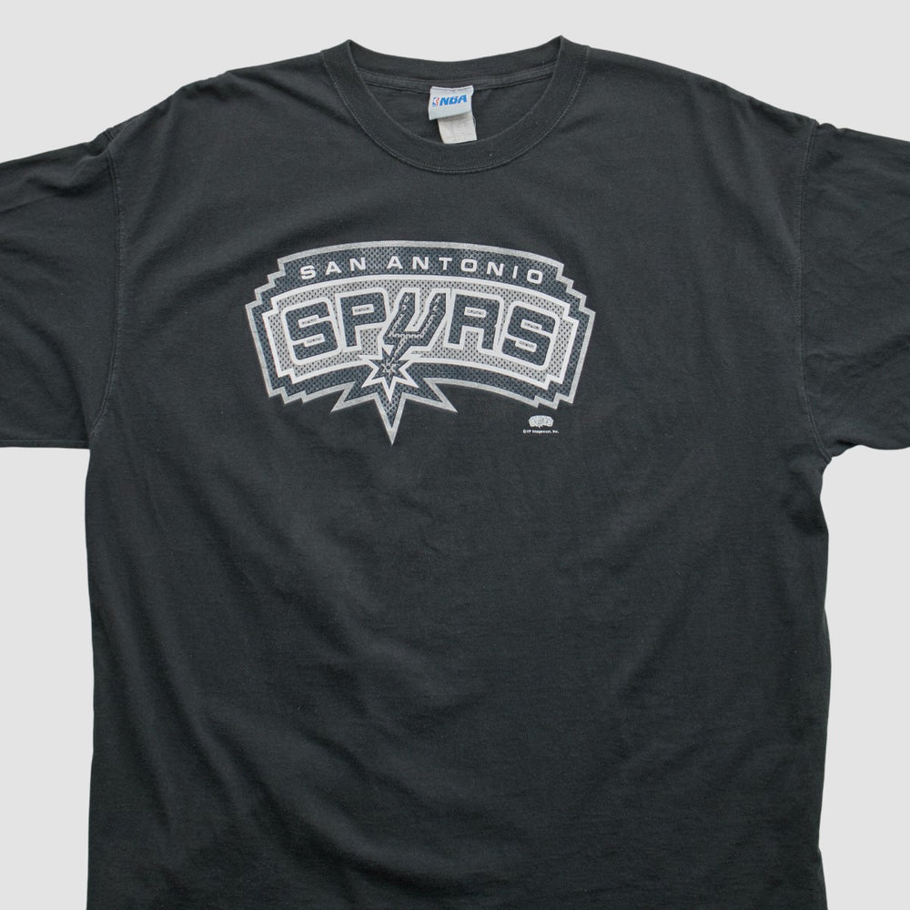 San Antonio Spurs NBA 2000s T-shirt Black Vintage | Vintage Lifestyle