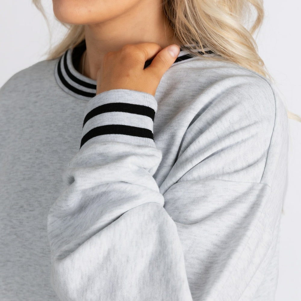 New York Giants Gameday Couture Women's Oversized Gridiron Drive Ringer Stripe Sweatshirt Ash/Black