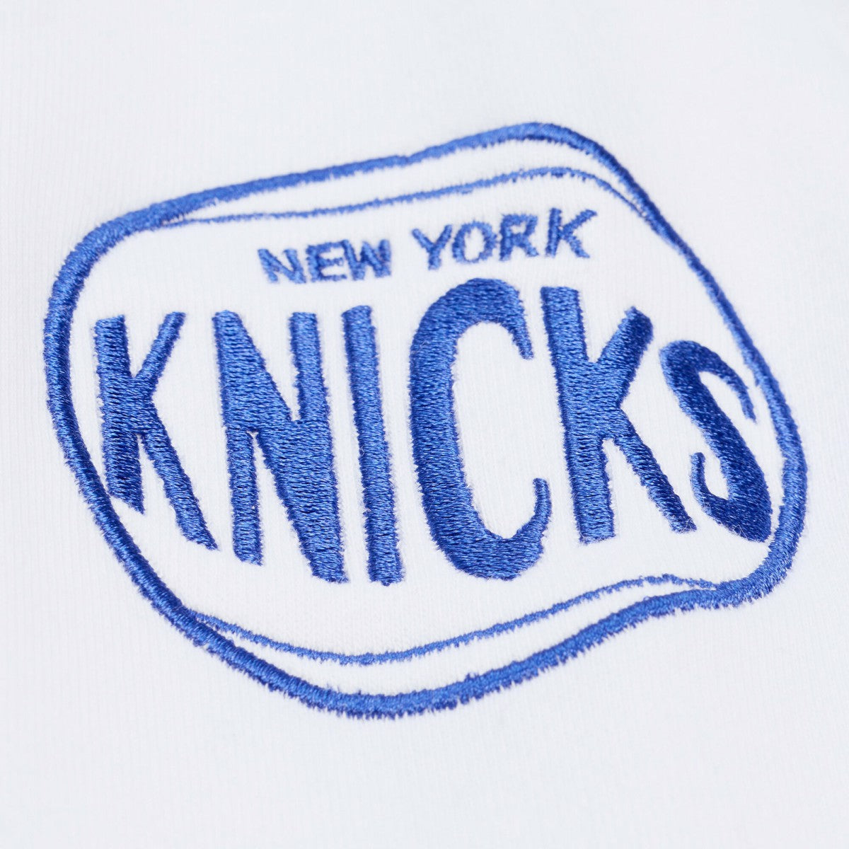 New York Knicks Arctic Fleece Sweatshirt White | Mitchell & Ness outlet