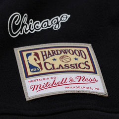 Chicago Bulls Women's Hardwood Classics Script Lightweight Sweatshirt Black | Mitchell & Ness discount