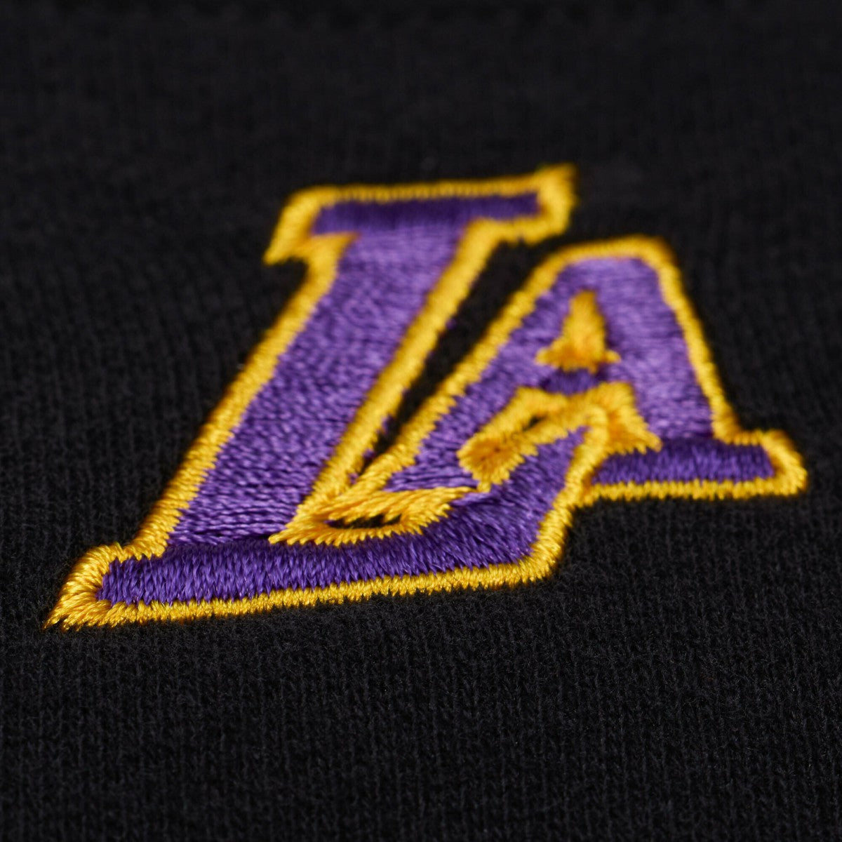 Los Angeles Lakers Women's Hardwood Classics Script Lightweight Sweatshirt Black | Mitchell & Ness US