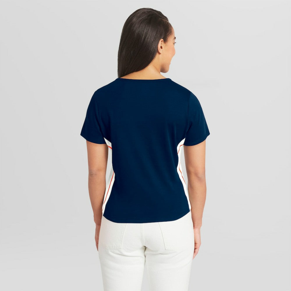 Detroit Tigers WEAR by Erin Andrews Women's Notch Neck Cropped T-Shirt - Navy - MLB Discount