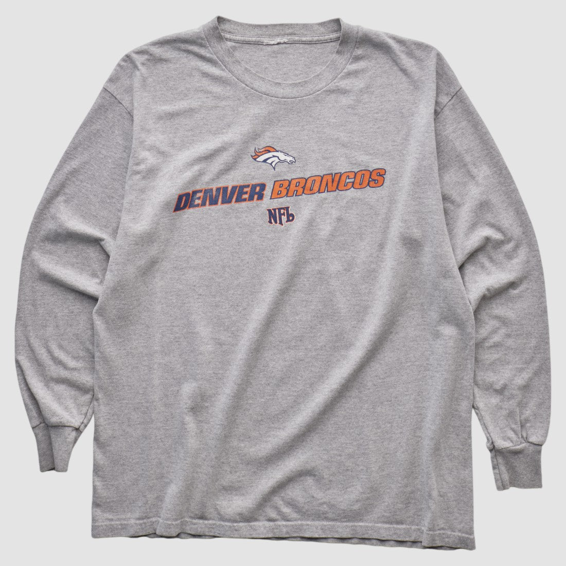Fanatics Denver Broncos 2000s Long Sleeve T-shirt Heather Gray Vintage