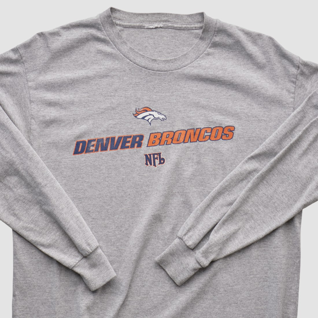 Fanatics Denver Broncos 2000s Long Sleeve T-shirt Heather Gray Vintage