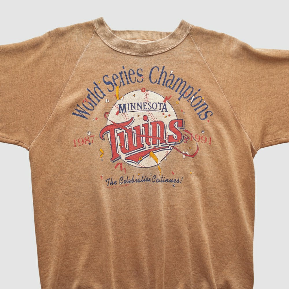 Minnesota Twins 1991 Pullover Sweatshirt - Tan - Vintage - Fanatics Lifestyle