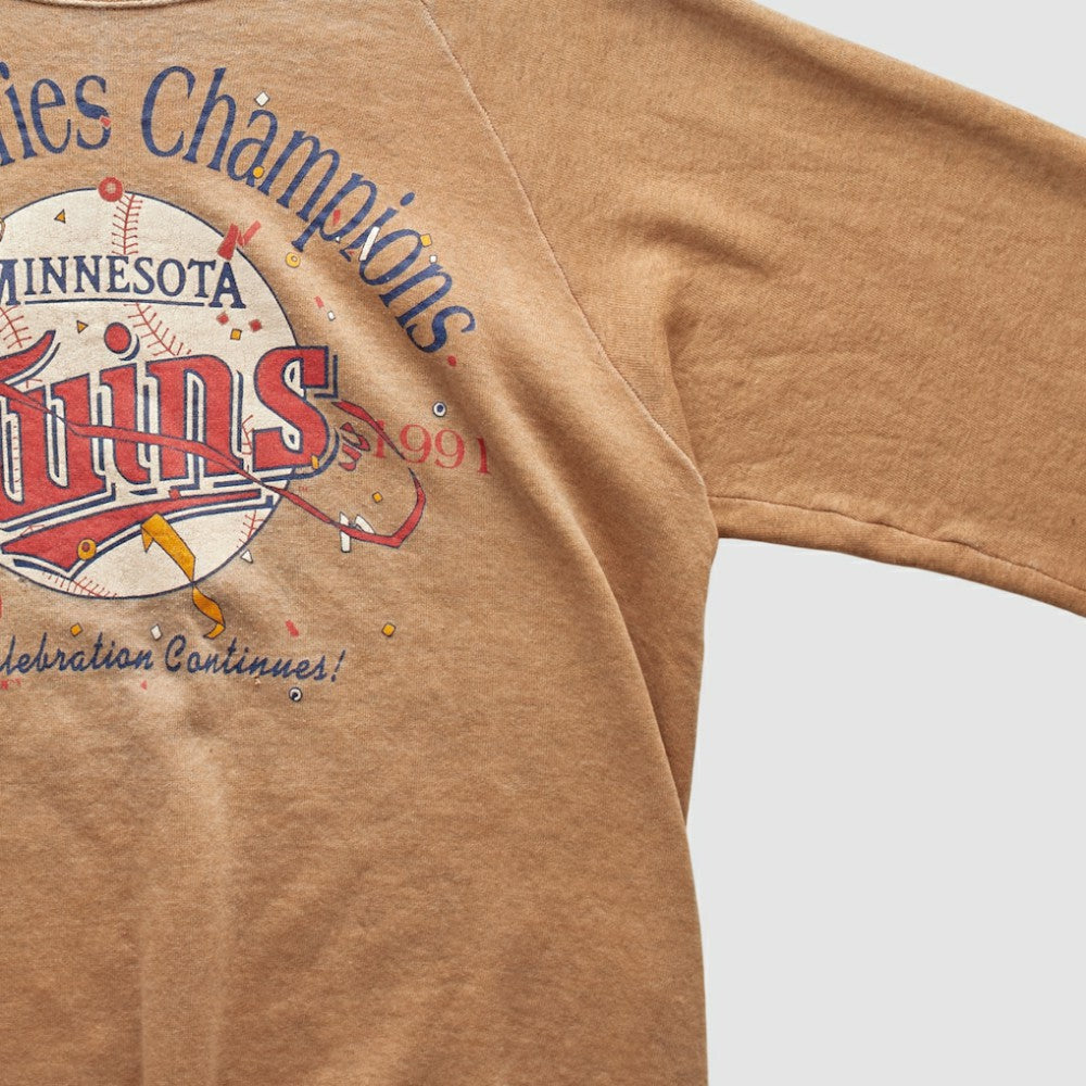 Minnesota Twins 1991 Pullover Sweatshirt - Tan - Vintage - Fanatics Lifestyle
