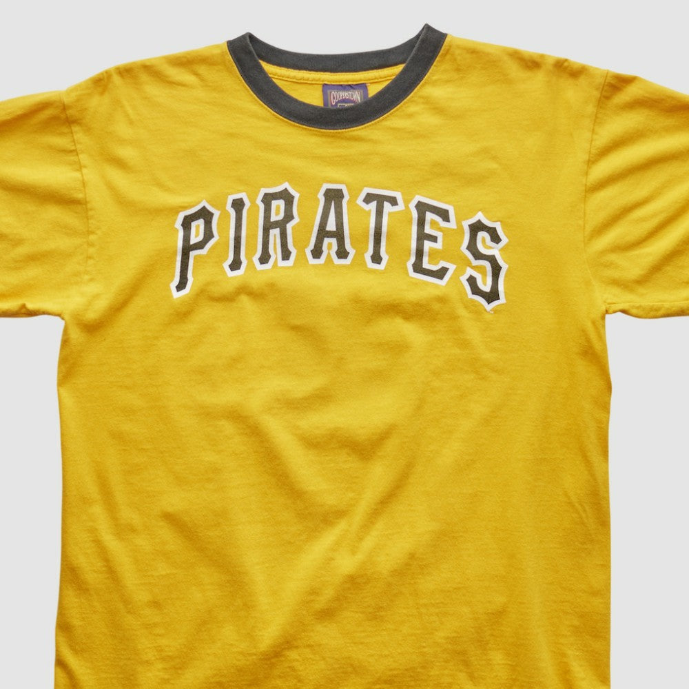 Pittsburgh Pirates Cooperstown Collection 2000s T-shirt - Yellow - Vintage - Fanatics Discount