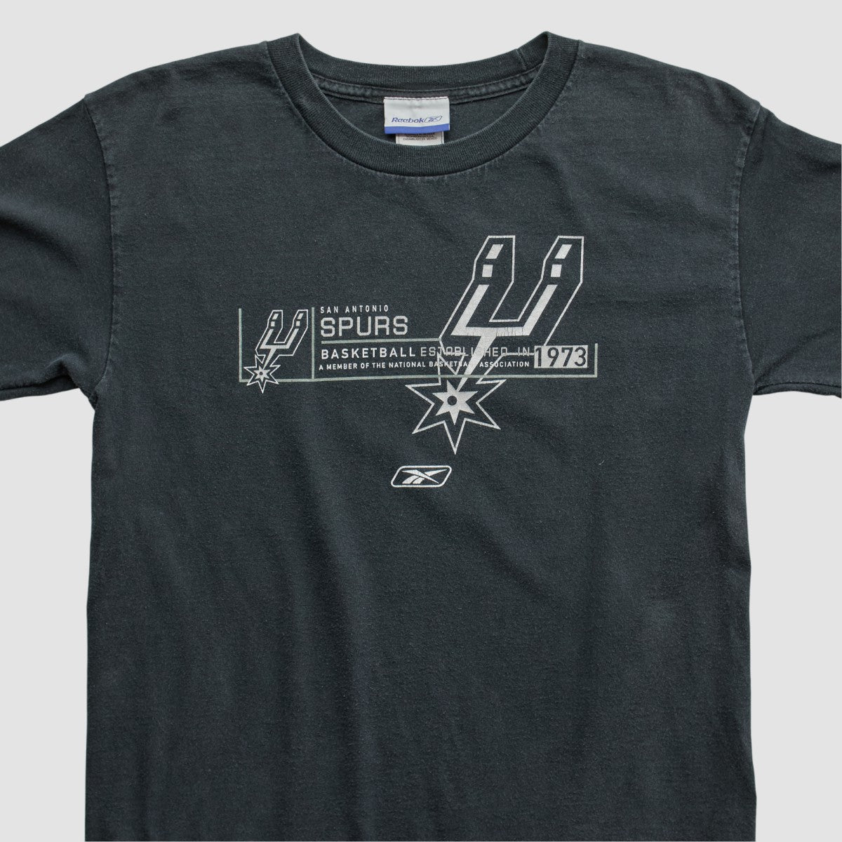 San Antonio Spurs Reebok 2000s Long Sleeve T-shirt Black Vintage | Vintage discount