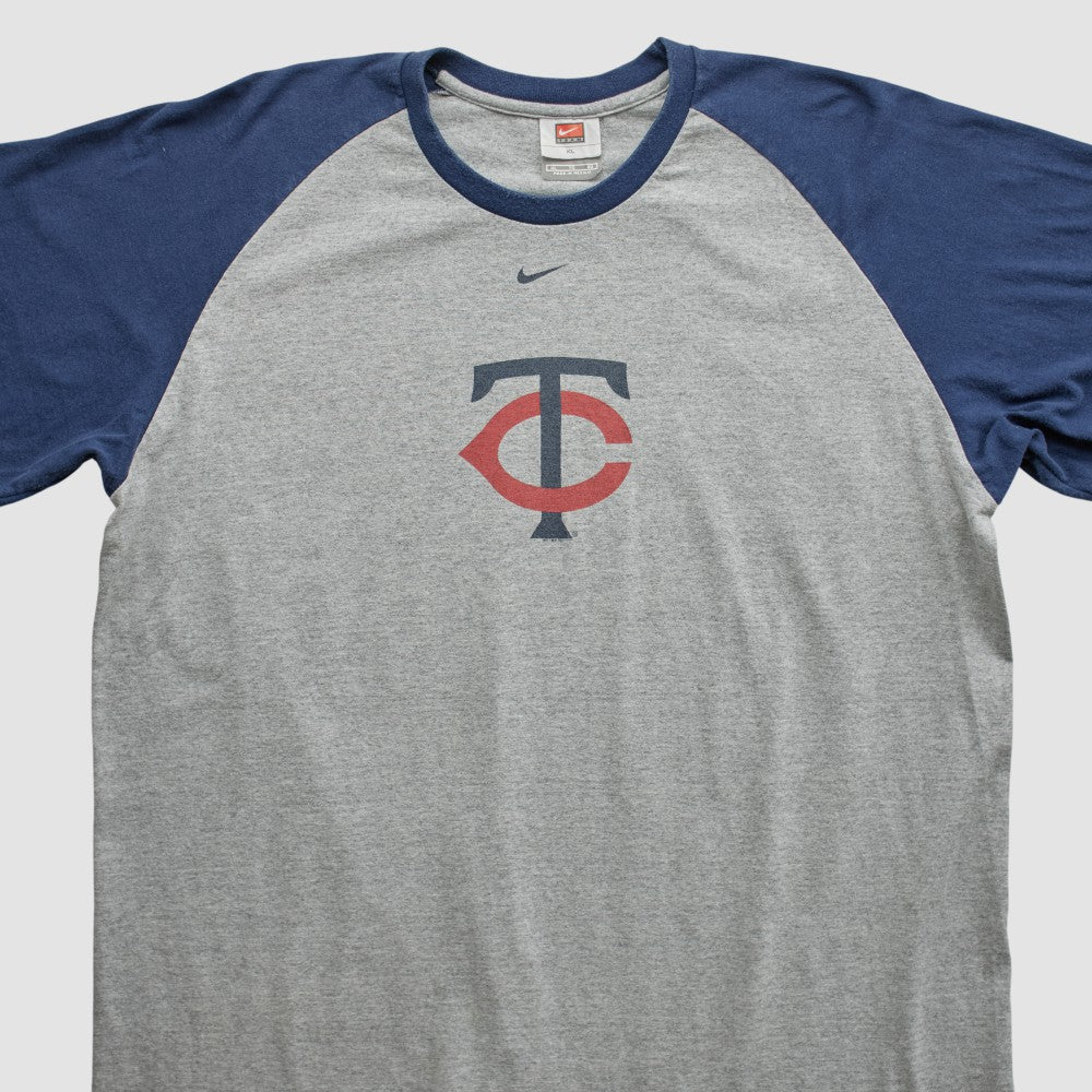 Minnesota Twins Nike 2000s T-shirt - Heather Gray - 3XVintage - Nike Lifestyle