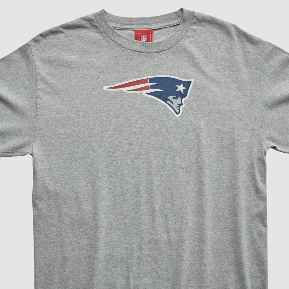 Fanatics New England Patriots NFL 2000s Long Sleeve T-shirt Heather Gray Vintage