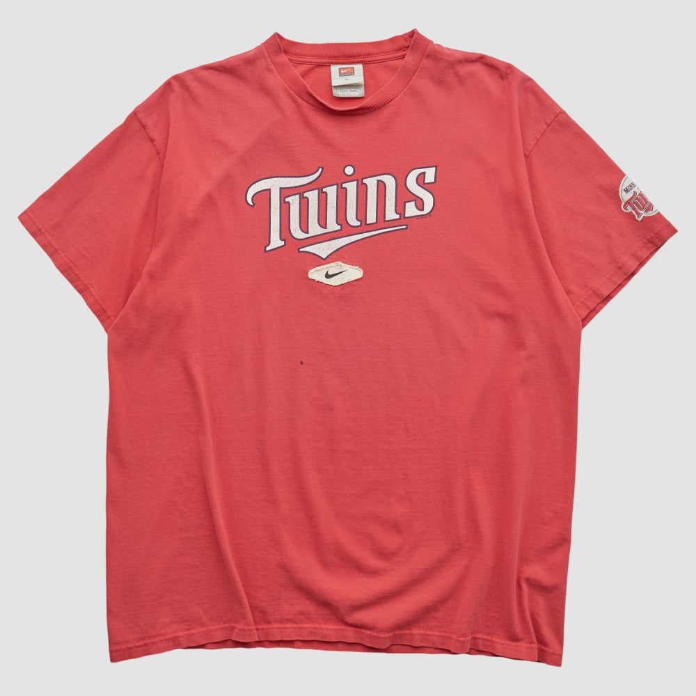 Minnesota Twins Nike 2000s T-shirt - Red - 2XVintage - Nike Discount