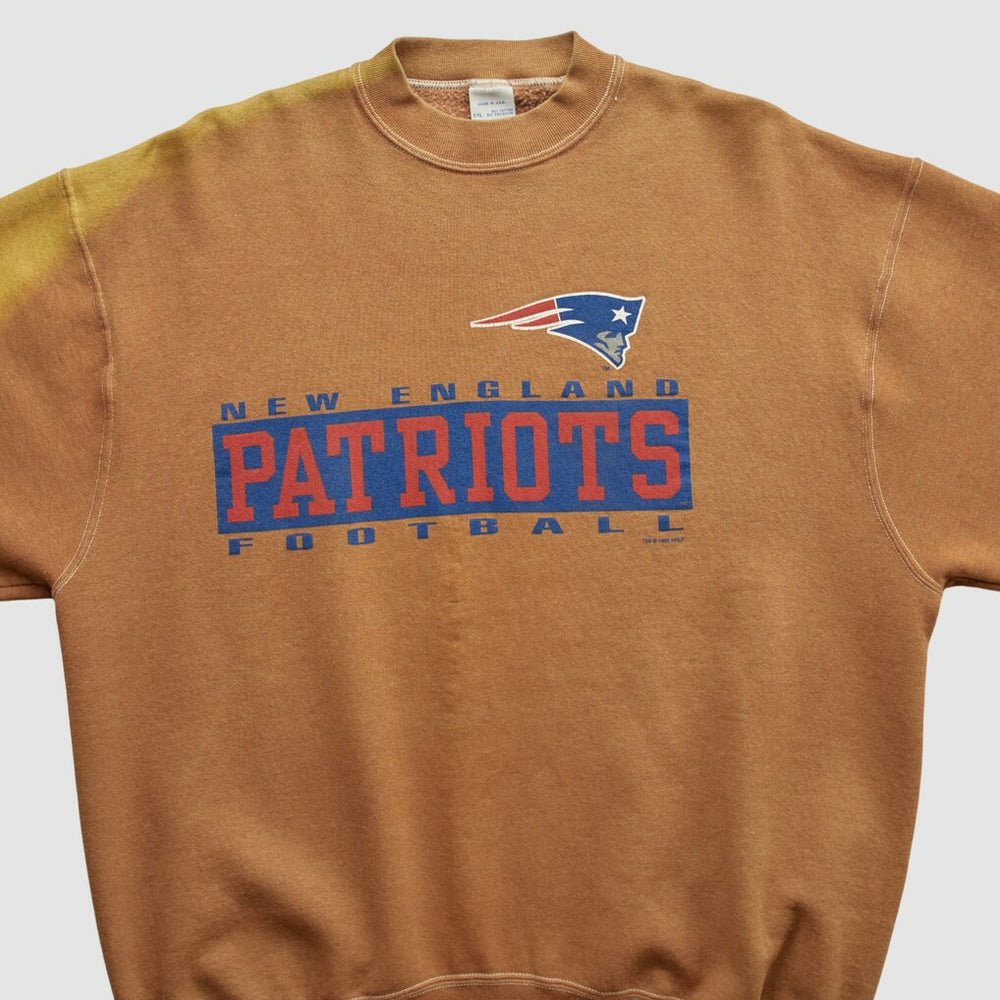 Fanatics New England Patriotsm Sportswear 1996 Pullover Sweatshirt Clay Vintage
