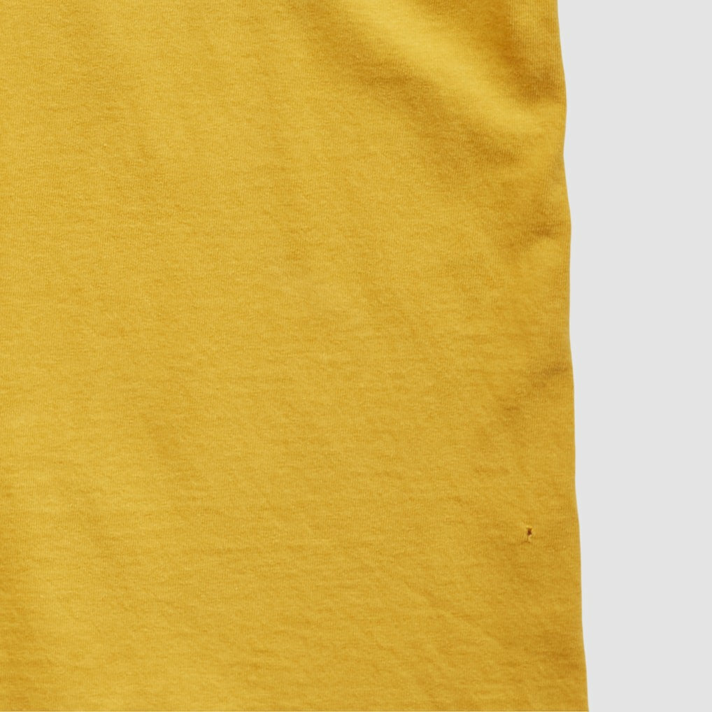 Indiana Pacers NBA 2000s T-shirt Yellow Vintage | Vintage for sale