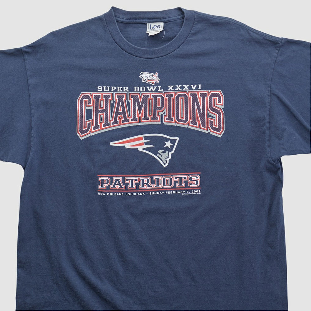 Fanatics New England Patriots Lee Apparel 2002 T-shirt Navy Vintage