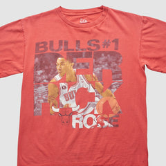 Chicago Bulls Majestic 2000s T-shirt for sale Red Vintage | Vintage for sale