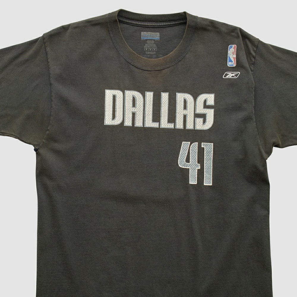 Dallas Mavericks Reebok 2000s T-shirt for sale Black Vintage | Vintage US