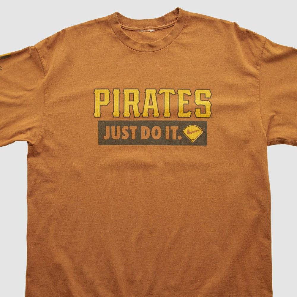 Pittsburgh Pirates 2000s T-shirt - Clay - XVintage - Fanatics Sale