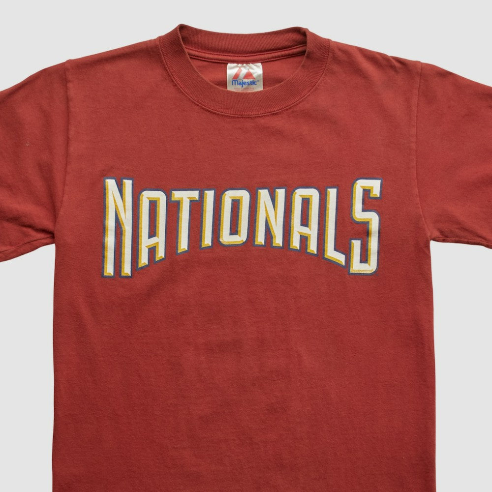 Washington Nationals Majestic 2000s T-shirt - Maroon - XVintage - Fanatics Lifestyle