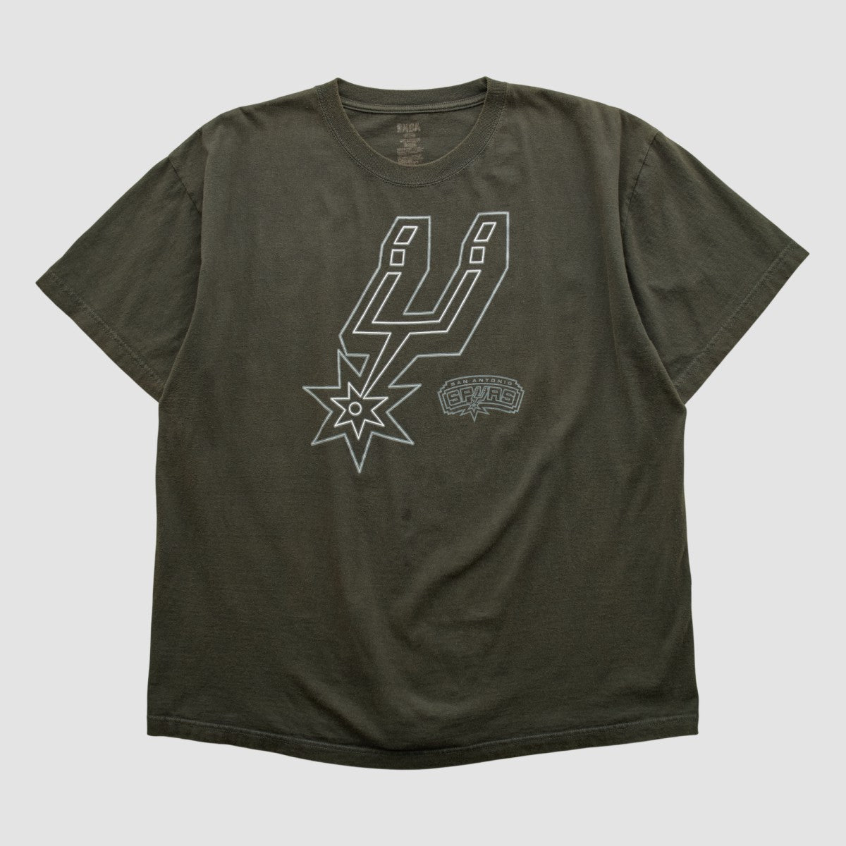 San Antonio Spurs NBA 2000s T-shirt Black Vintage | Vintage online