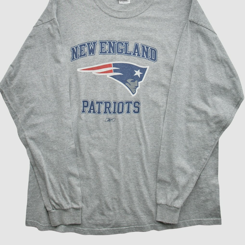 Fanatics New England Patriots NFL 2000s Long Sleeve T-shirt Heather Gray Vintage
