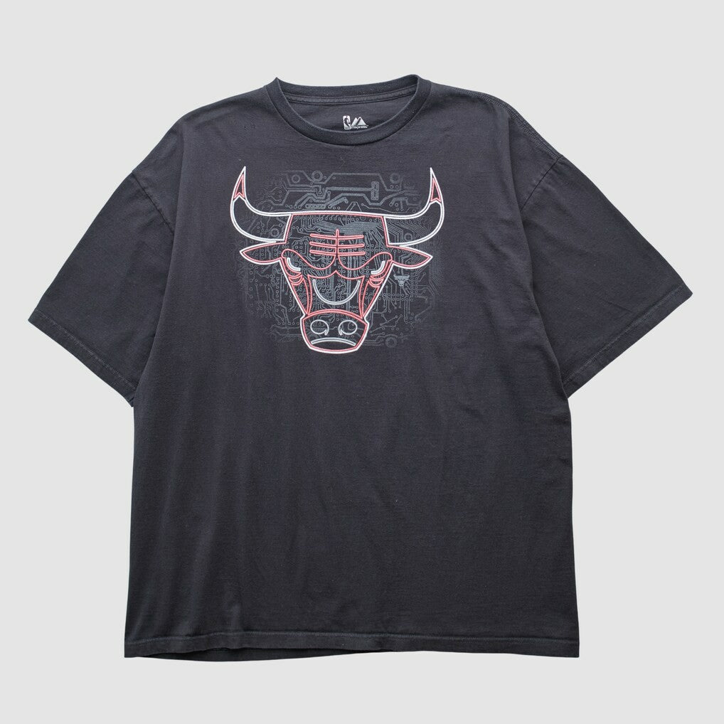 Chicago Bulls Majestic 2000s T-shirt for sale Black Vintage | Vintage