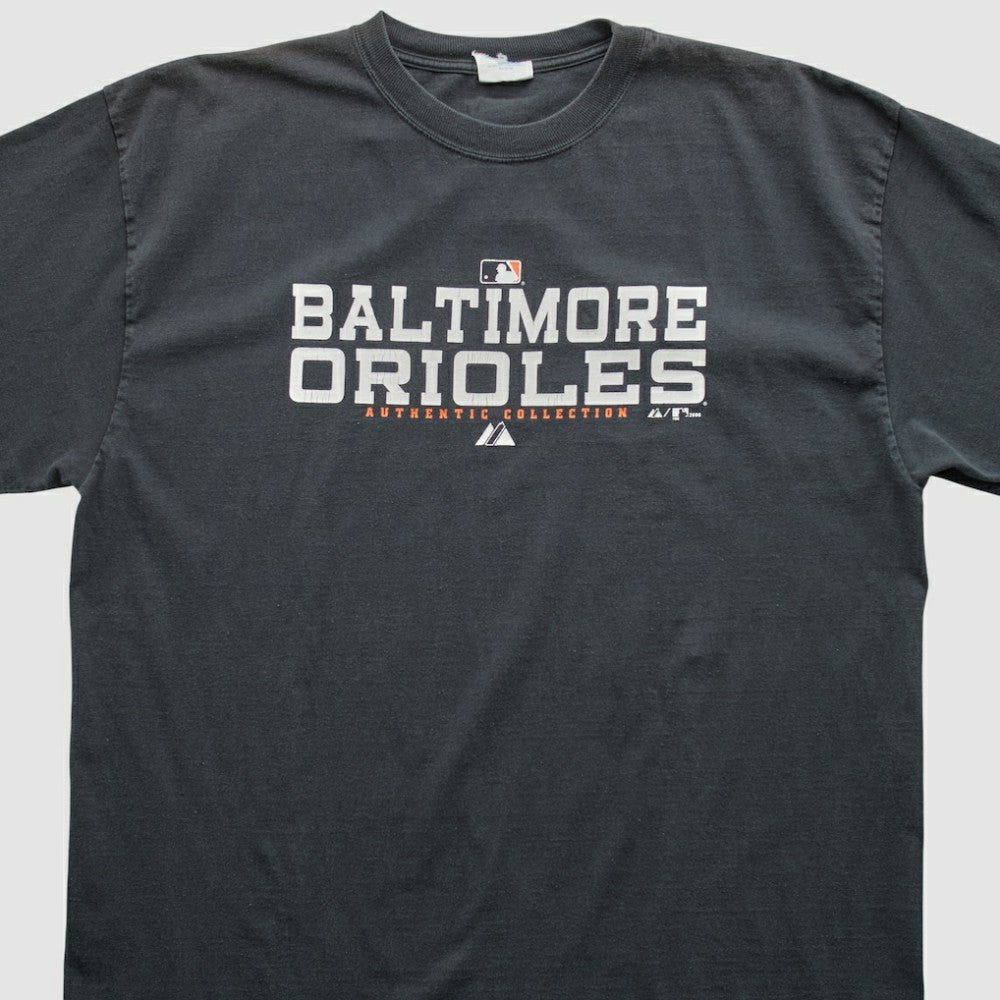 Baltimore Orioles Majestic 2006 T-shirt - Charcoal - 2XVintage - Fanatics Online