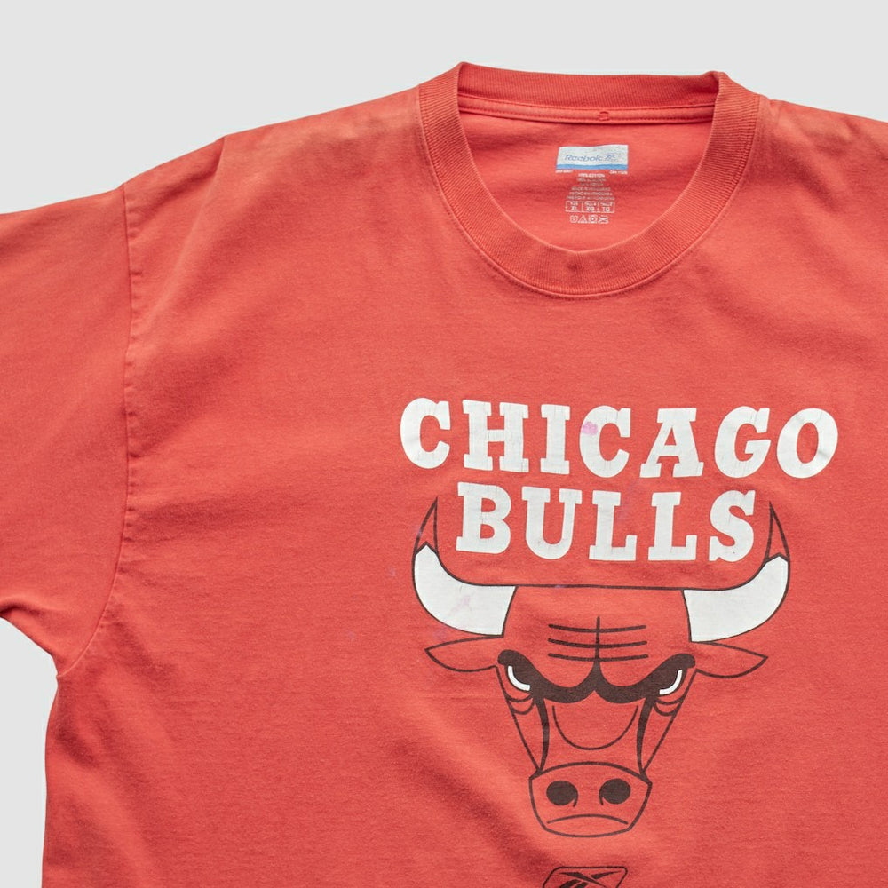 Chicago Bulls Reebok 2000s T-shirt for sale Red Vintage | Vintage
