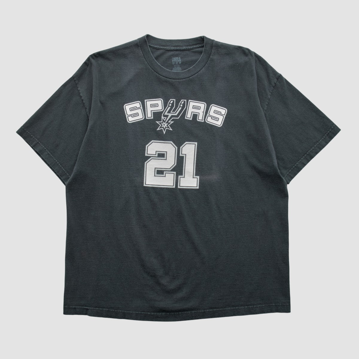 San Antonio Spurs NBA 2000s T-shirt Black Vintage | Vintage Near Me