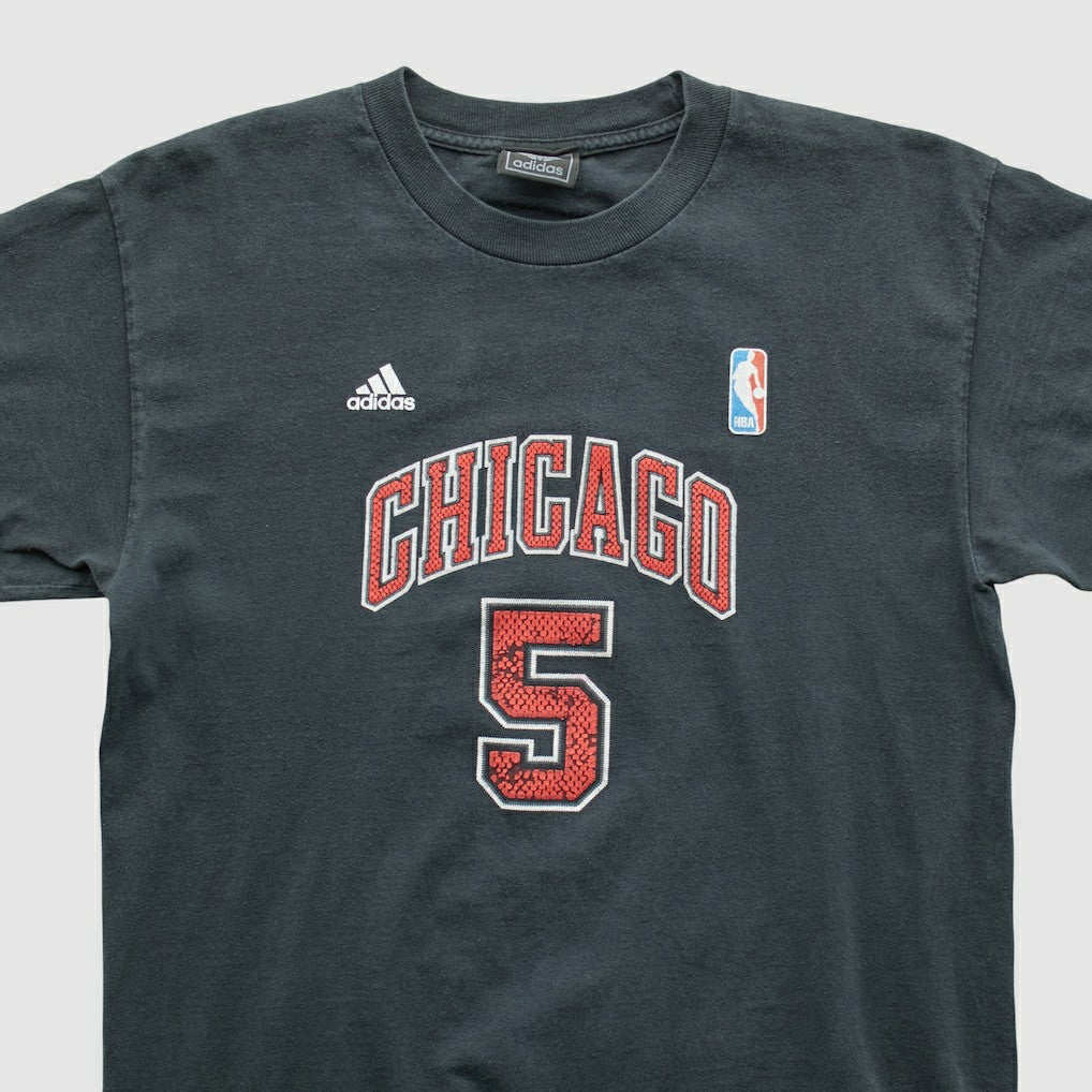 Chicago Bulls 2010s T-shirt for sale Black Vintage | Adidas outlet