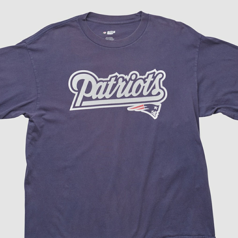 Fanatics New England Patriots NFL 2000s Long Sleeve T-shirt Navy Vintage