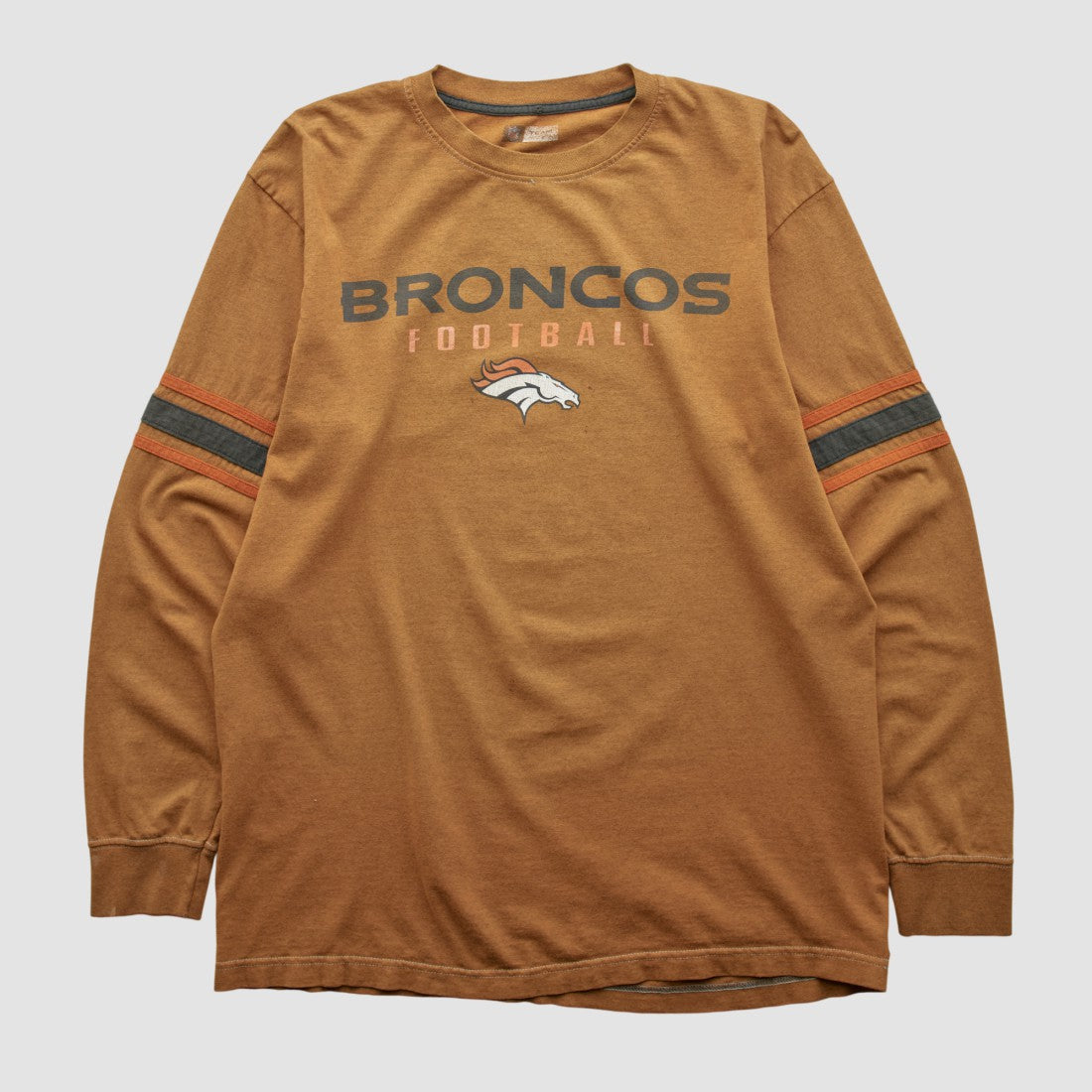 Fanatics Denver Broncos 2000s Long Sleeve T-shirt Clay Vintage