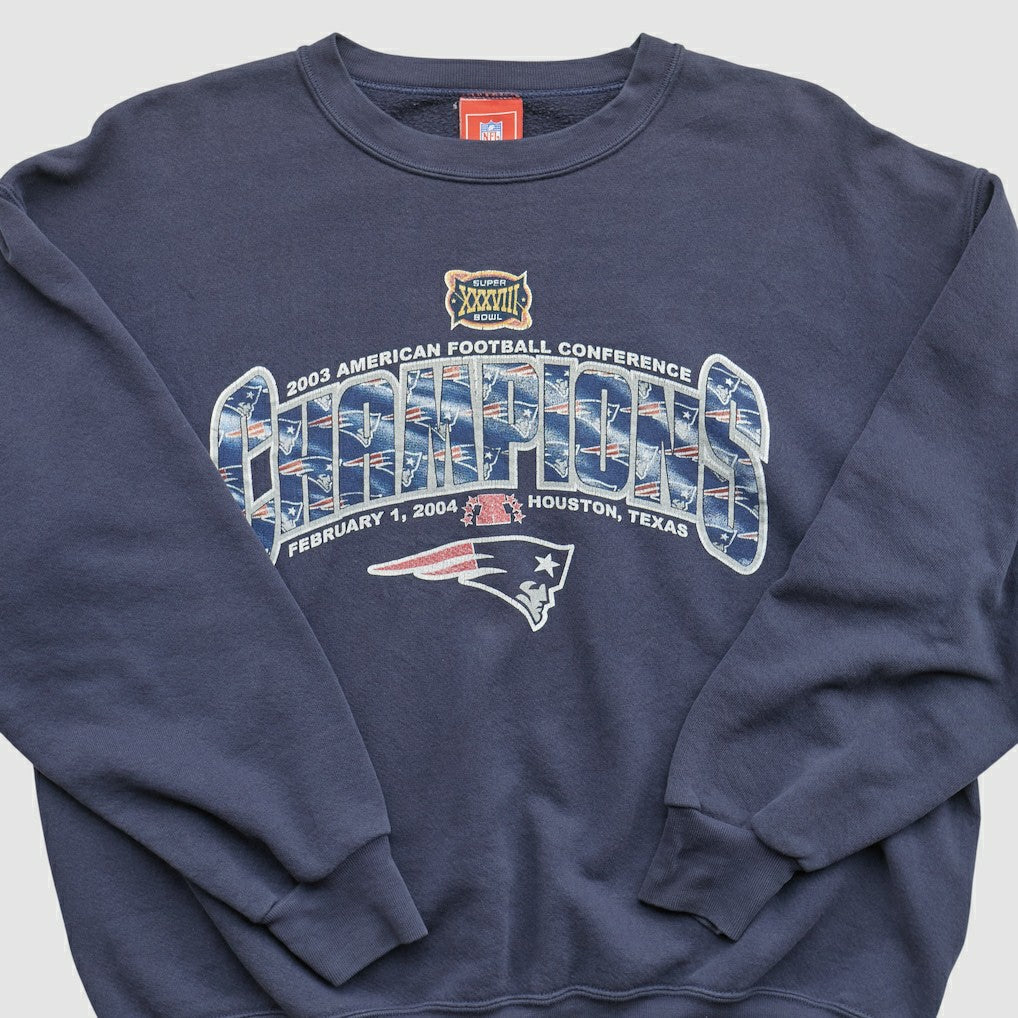 Fanatics New England Patriots NFL 2003 Pullover Sweatshirt Navy Vintage