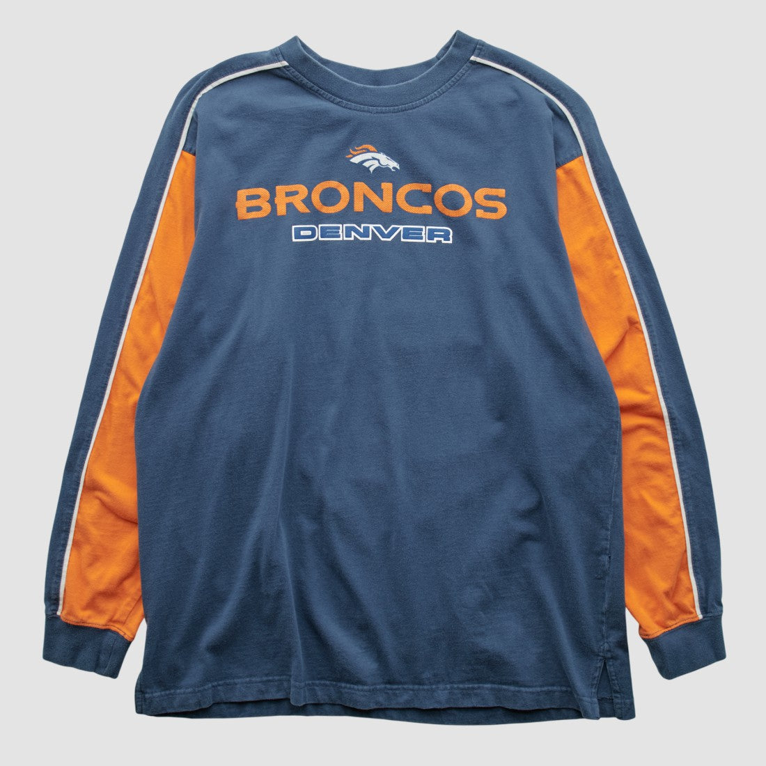 Fanatics Denver Broncos NFL 2000s Long Sleeve T-shirt Navy Vintage
