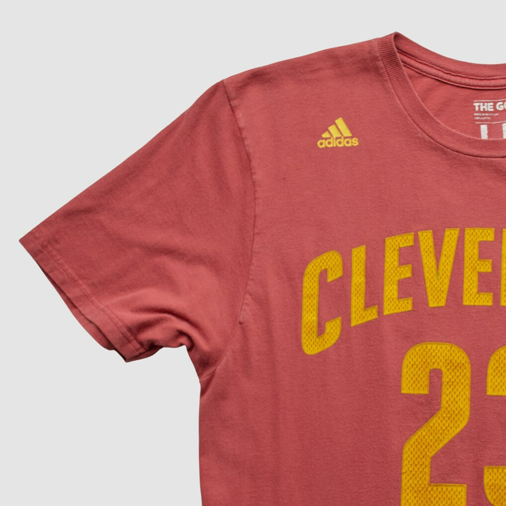 Cleveland Cavaliers 2010s T-shirt for sale Maroon Vintage | Adidas Near Me