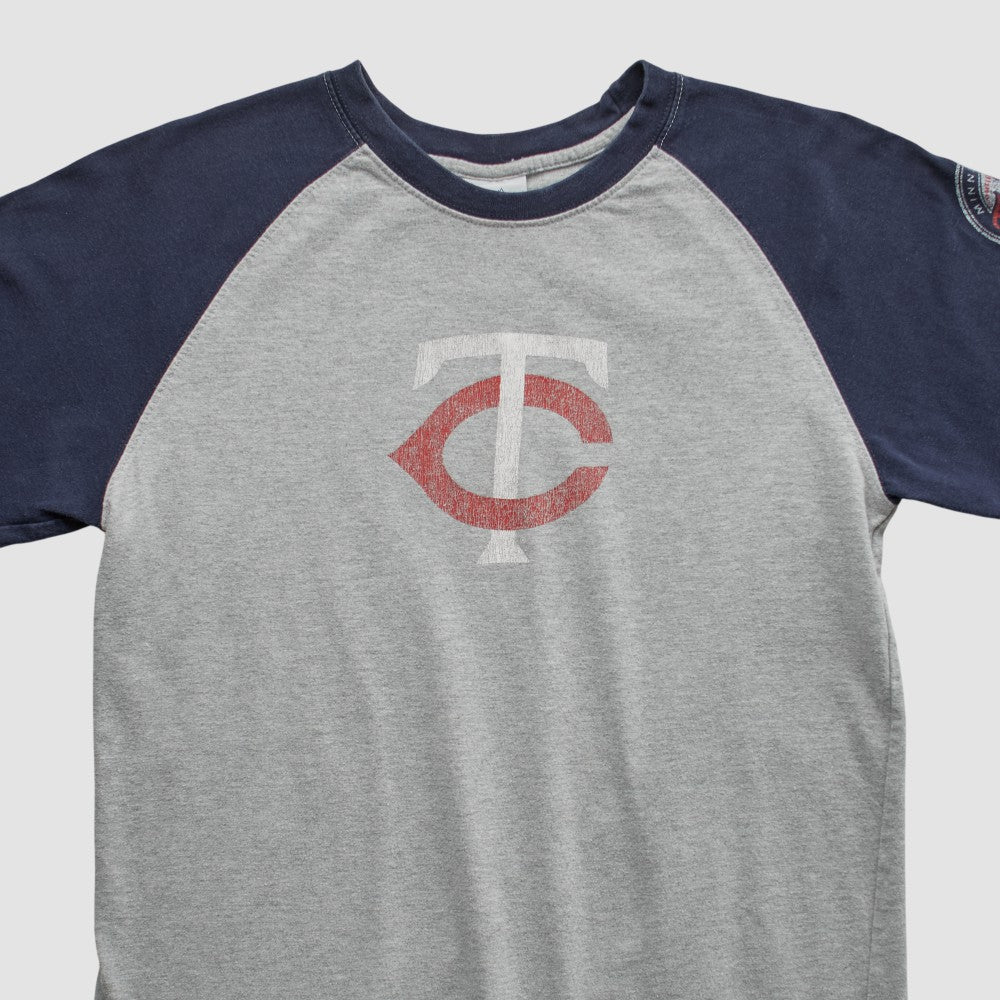 Minnesota Twins Majestic 2000s T-shirt - Heather Gray - Vintage - Fanatics Sale
