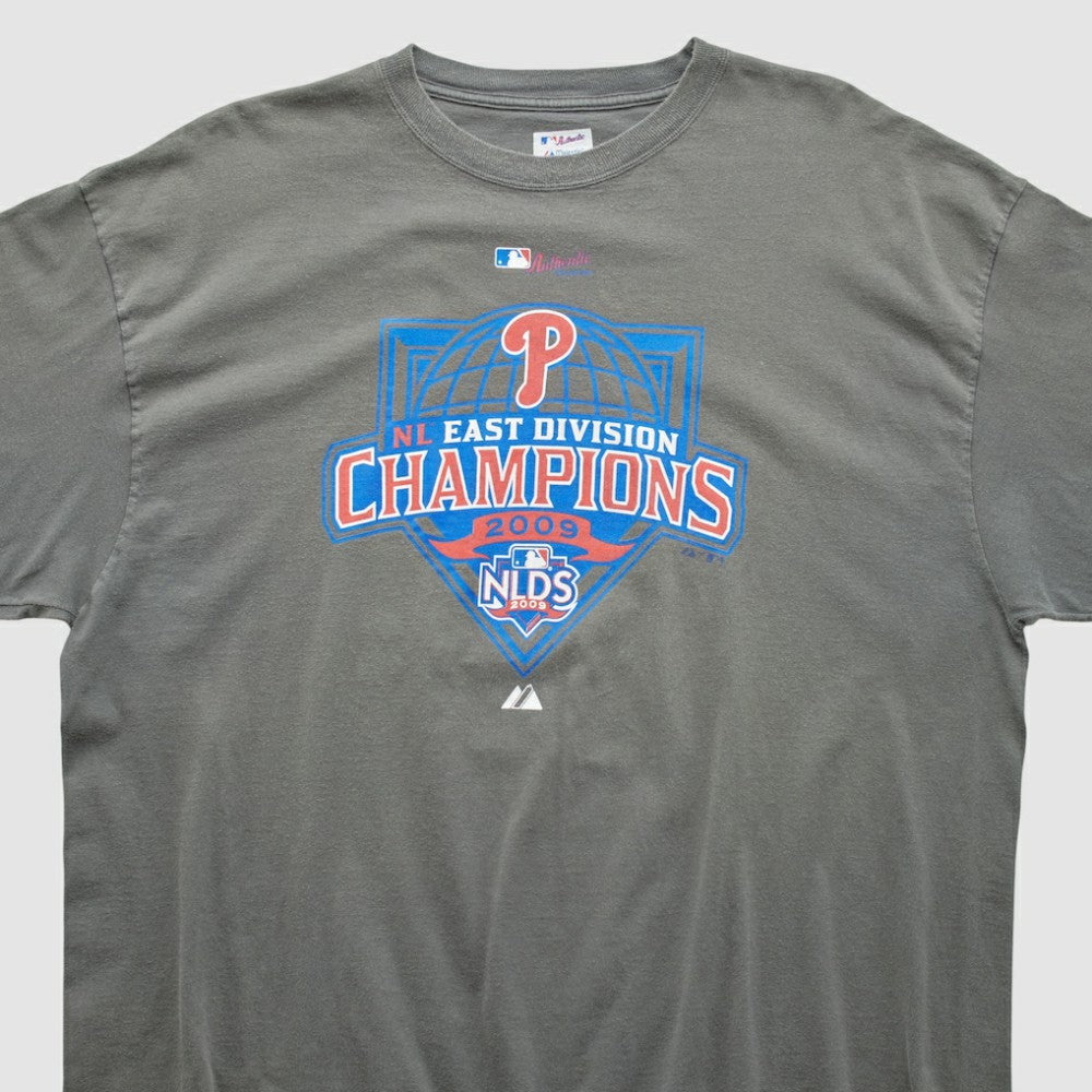 Philadelphia Phillies Majestic 2009 T-shirt - Gray - 2XVintage - Fanatics Online