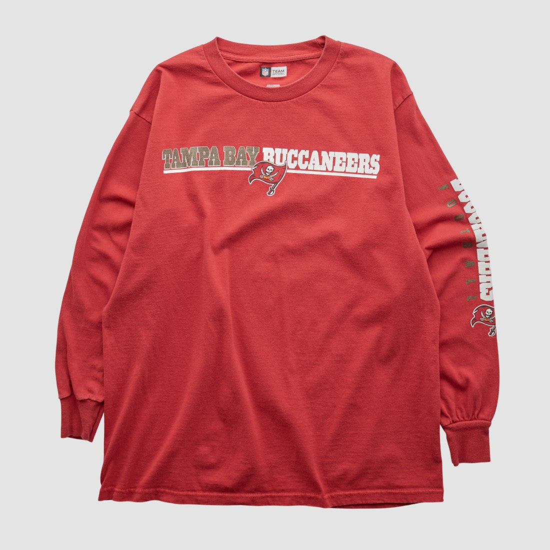 Fanatics Tampa Bay Buccaneers NFL 2010s Long Sleeve T-shirt Red Vintage